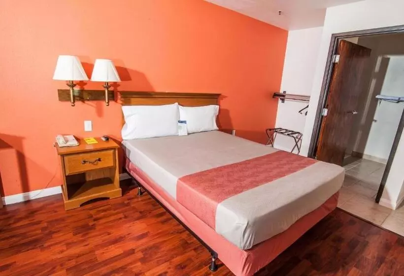 Motel 6santa Nella, Ca  Los Banos