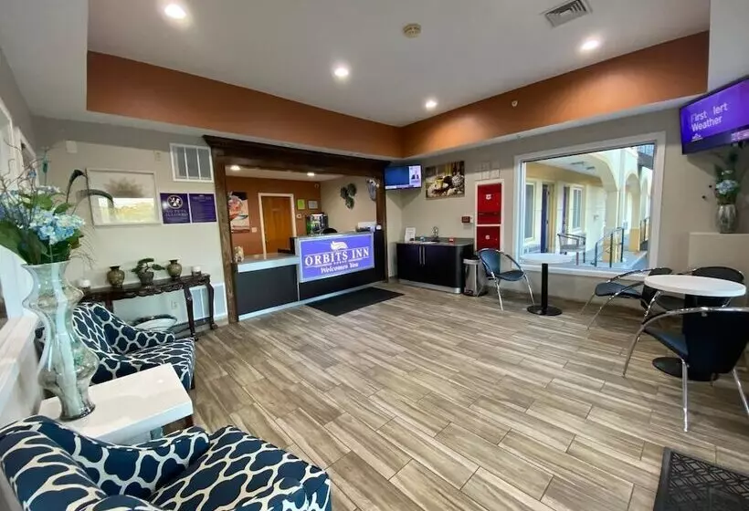 فندق على الطريق Orbits Inn