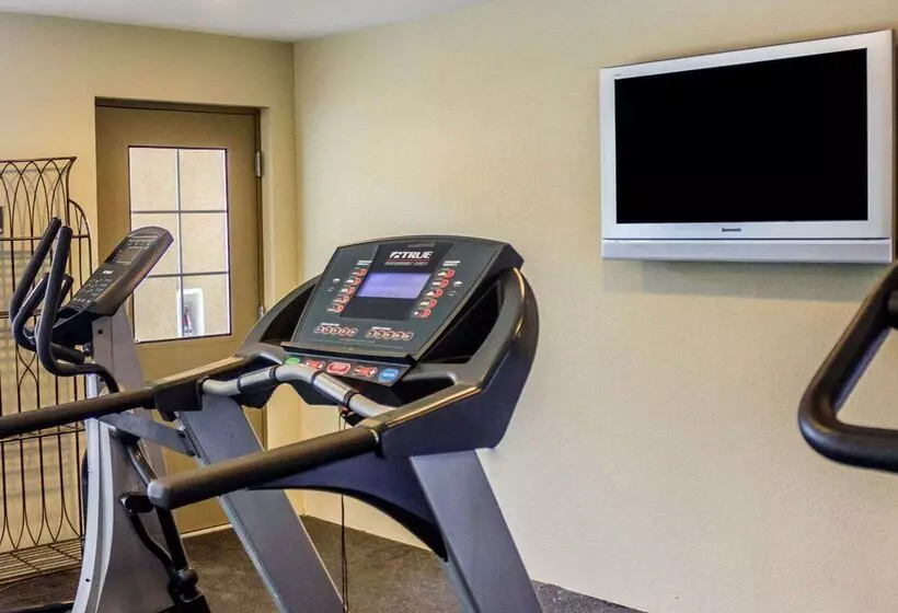 모텔 Quality Inn Waterbury