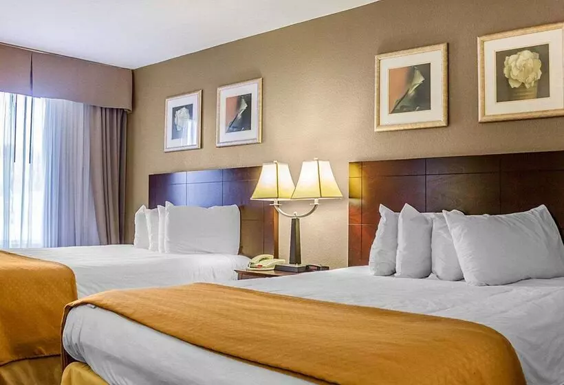 모텔 Quality Inn Waterbury