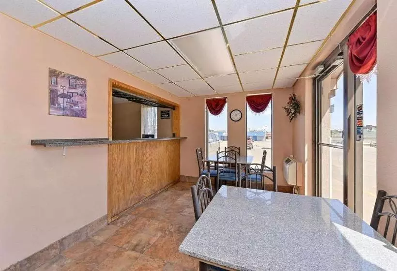 モーテル Rodeway Inn Dickinson