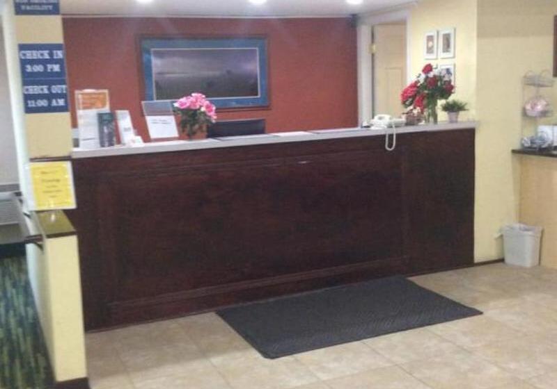 فندق على الطريق Rodeway Inn