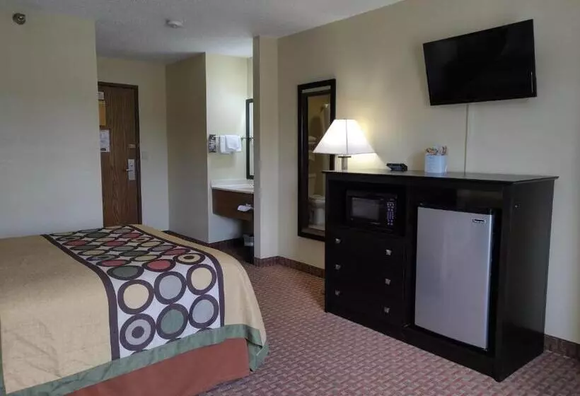 모텔 Super 8 By Wyndham Dekalb Il