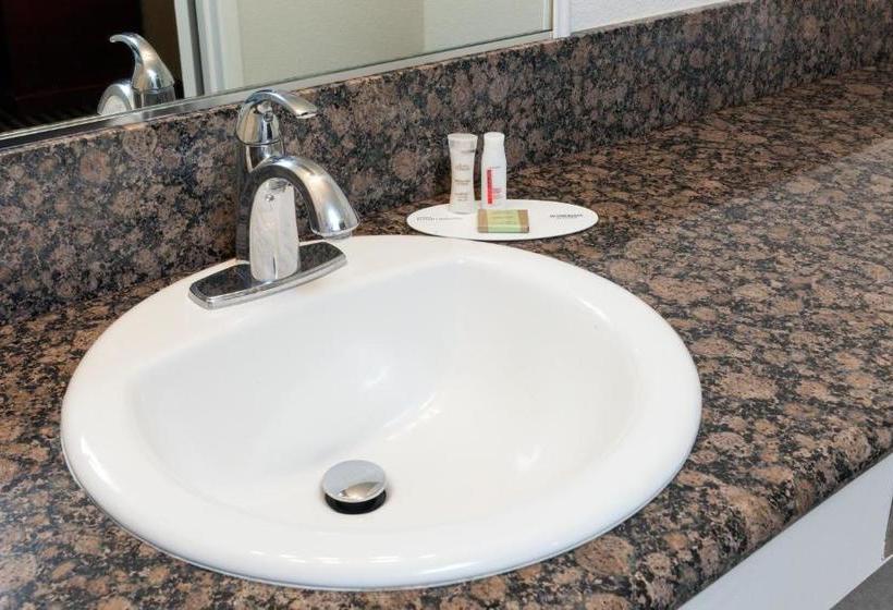 فندق على الطريق Hidden Valley