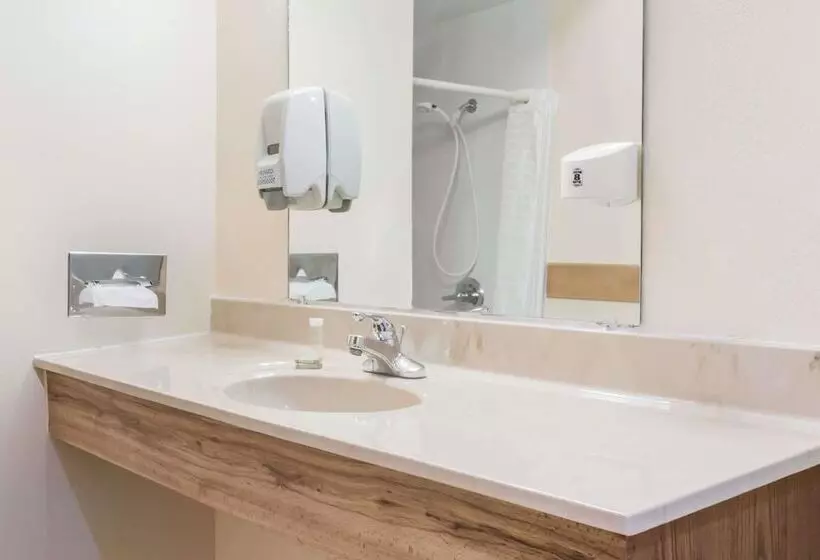 モーテル Super 8 By Wyndham Higginsville