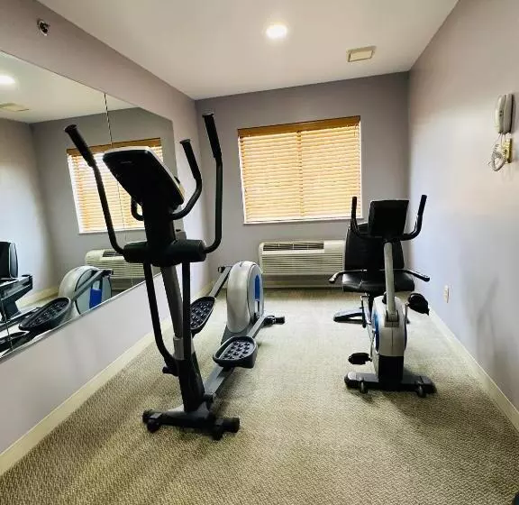 מוטל Super 8 By Wyndham Imlay City