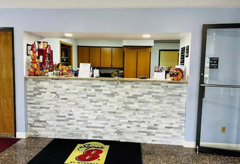 מוטל Super 8 By Wyndham Imlay City