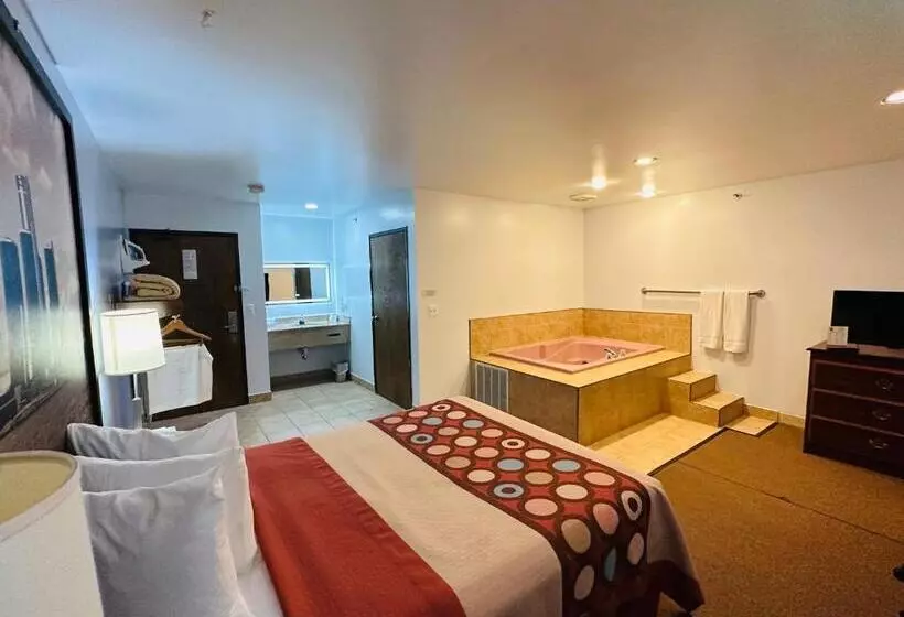 מוטל Super 8 By Wyndham Imlay City