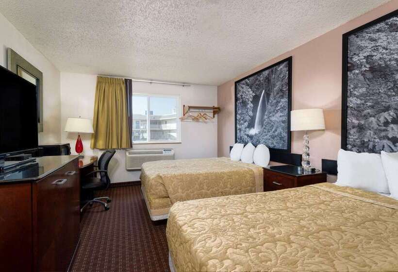 Motel Super 8 By Wyndham Pendleton