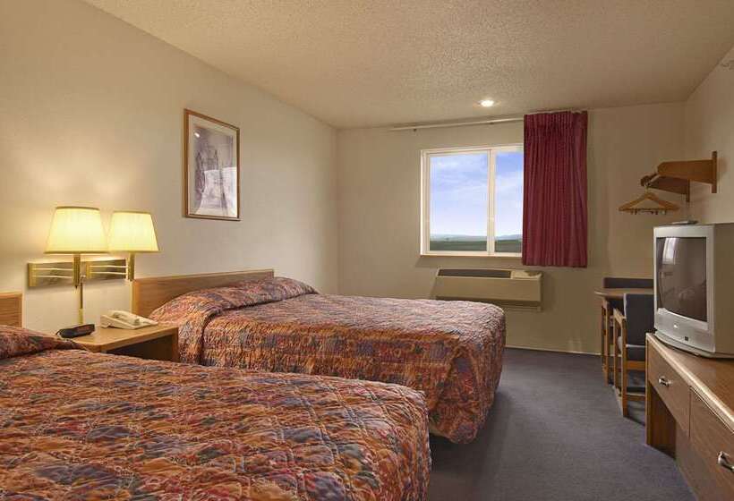 Motel Super 8 By Wyndham Pendleton