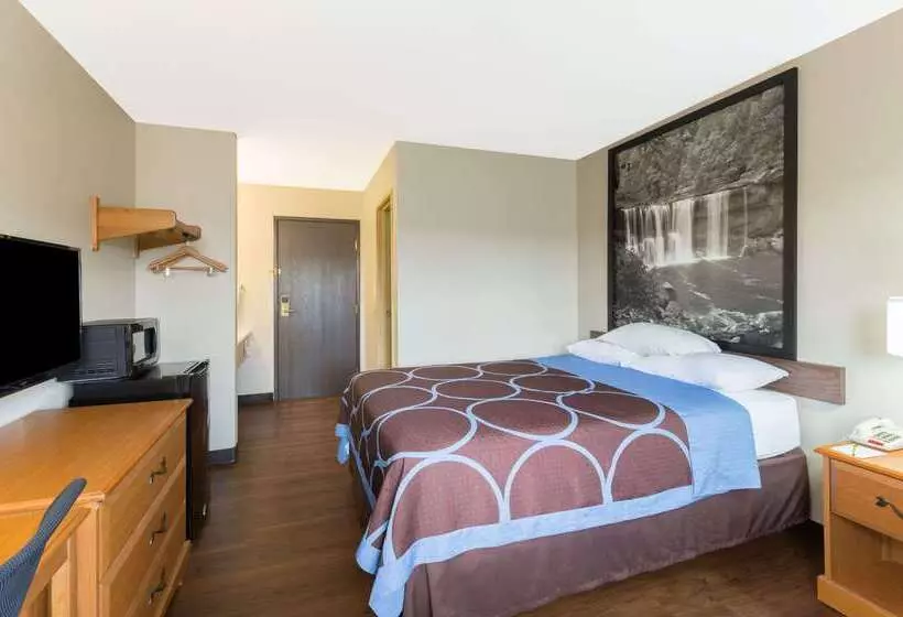 Мотель Super 8 By Wyndham Radcliff Ft. Knox Area