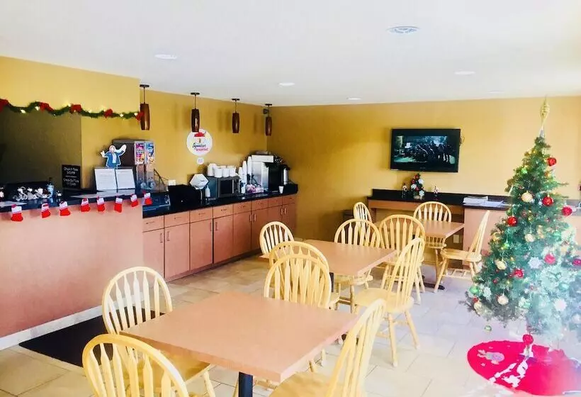 Мотель Super 8 By Wyndham Radcliff Ft. Knox Area