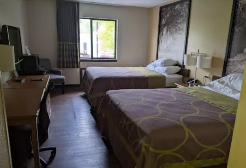 Мотель Super 8 By Wyndham Radcliff Ft. Knox Area