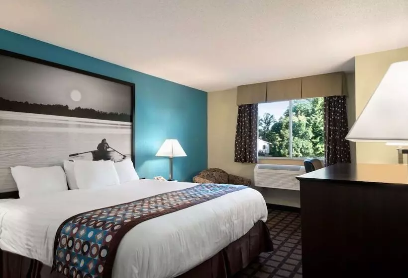 Мотель Super 8 By Wyndham Whitewater Wi