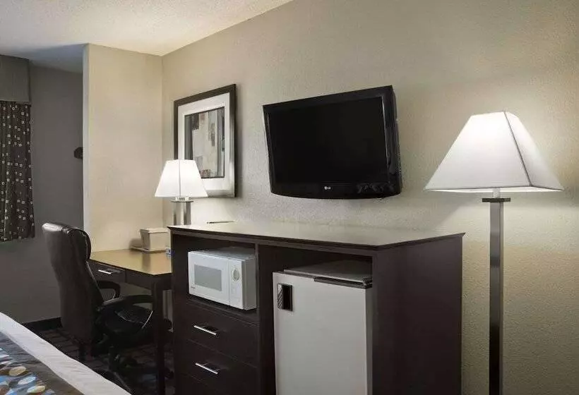 Мотель Super 8 By Wyndham Whitewater Wi