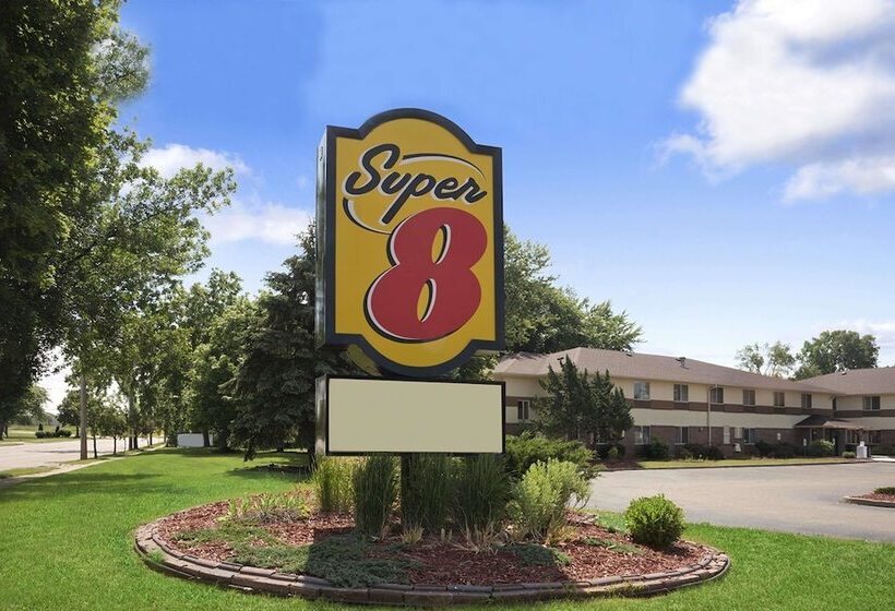 모텔 Super 8 By Wyndham Whitewater Wi