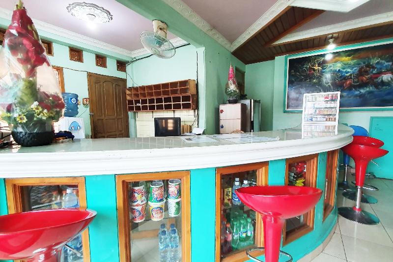 הוסטל Spot On 1896 Hotel Mahkota Pantai