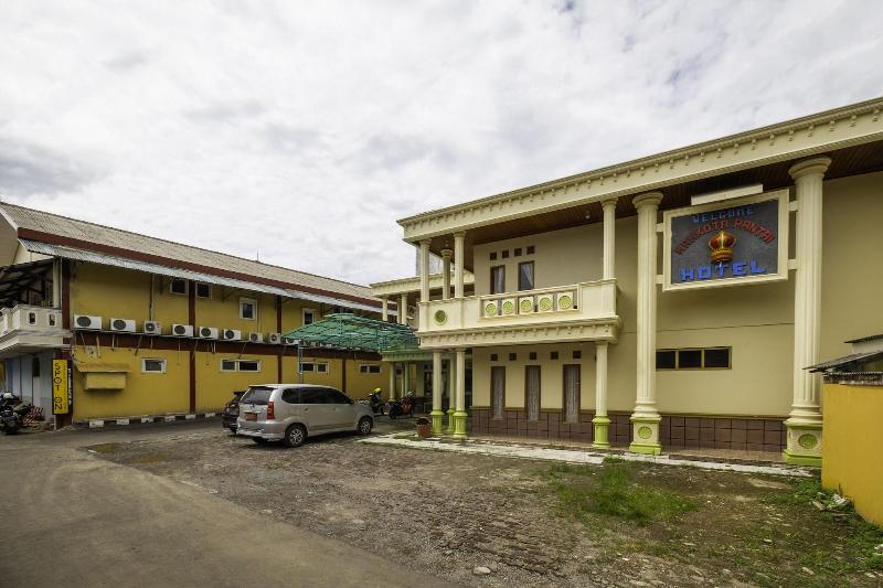 הוסטל Spot On 1896 Hotel Mahkota Pantai