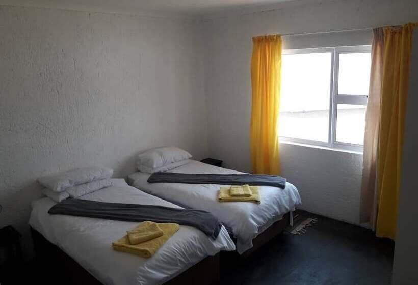 تختخواب و صبحانه Lientjies Guest House