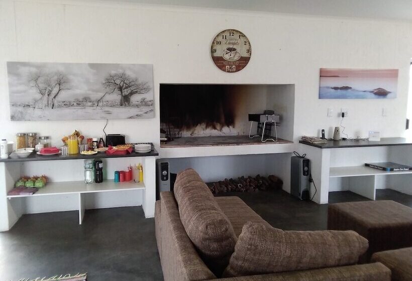 تختخواب و صبحانه Lientjies Guest House