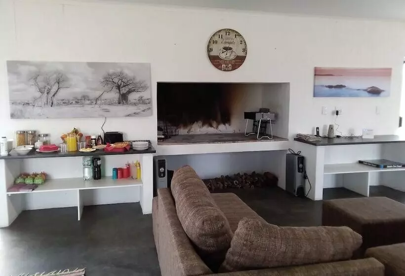 تختخواب و صبحانه Lientjies Guest House