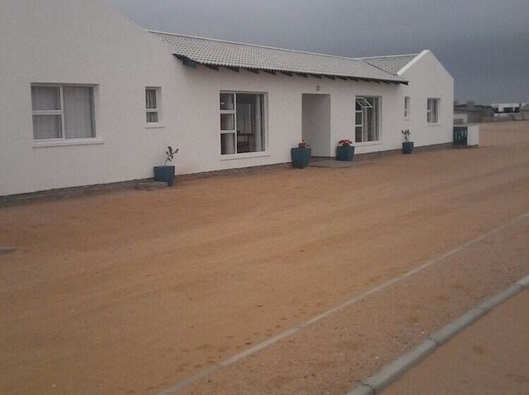 تختخواب و صبحانه Lientjies Guest House