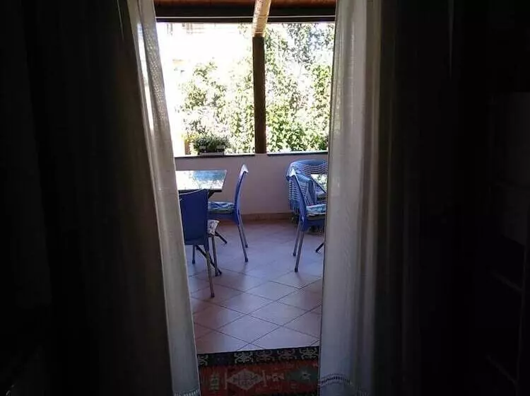 تختخواب و صبحانه L'onda