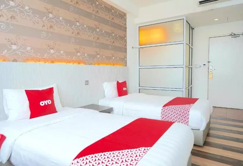 ホテル 4orty Inn