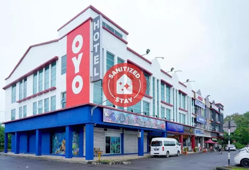 ホテル 4orty Inn