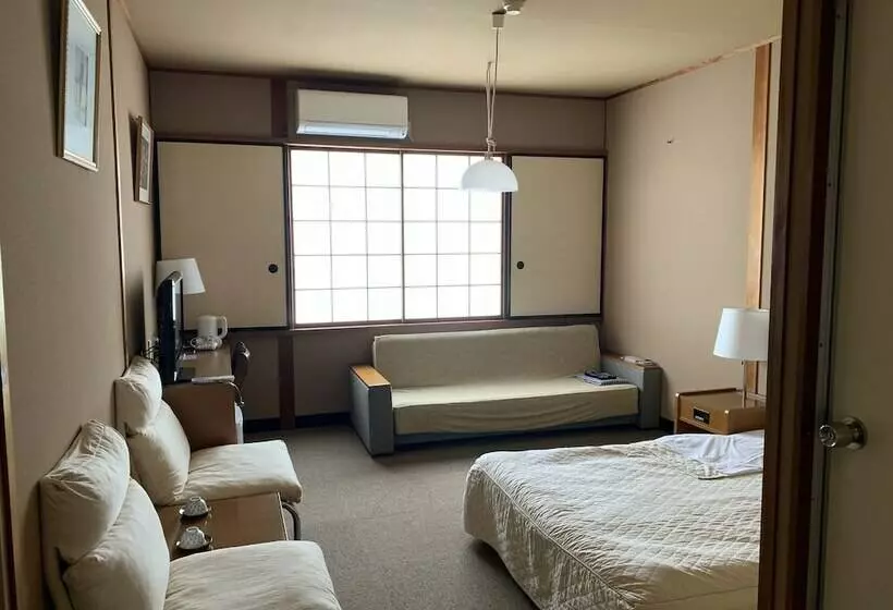 Hotel Alpha