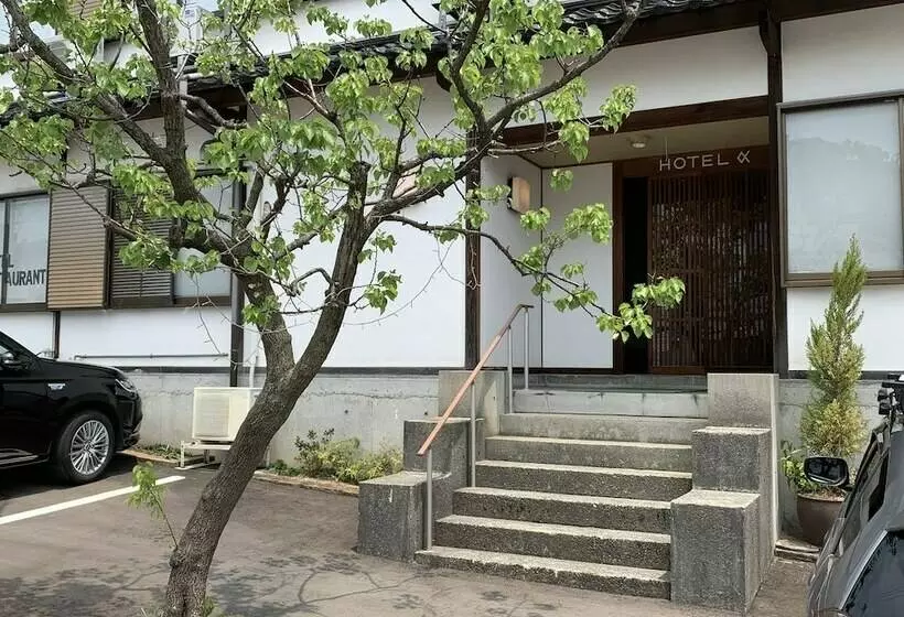 Hotel Alpha