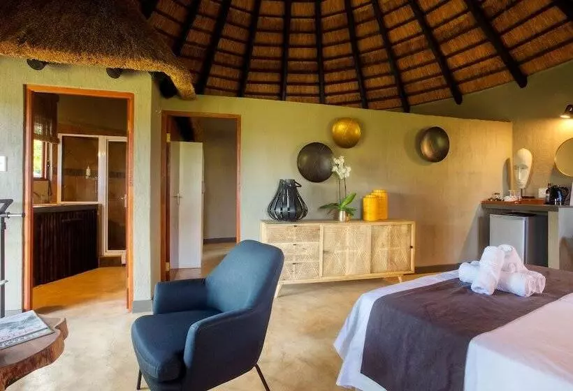 ホテル Emhosheni River Lodge