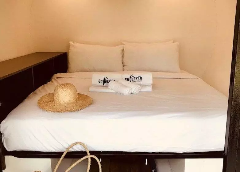 Hotelli Go Deeper Tioman