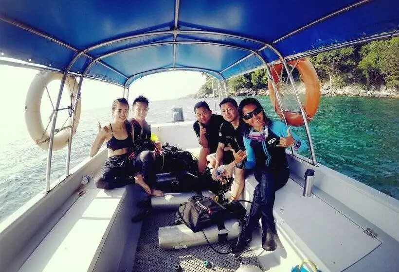 Hotelli Go Deeper Tioman