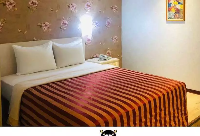 هتل Jing Chen Commercial