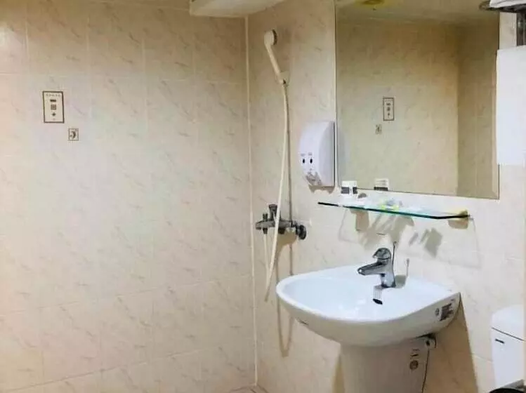 هتل Jing Chen Commercial