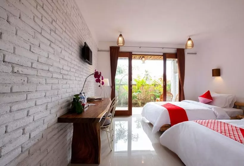 ホテル Surya Villa By Oyo Rooms