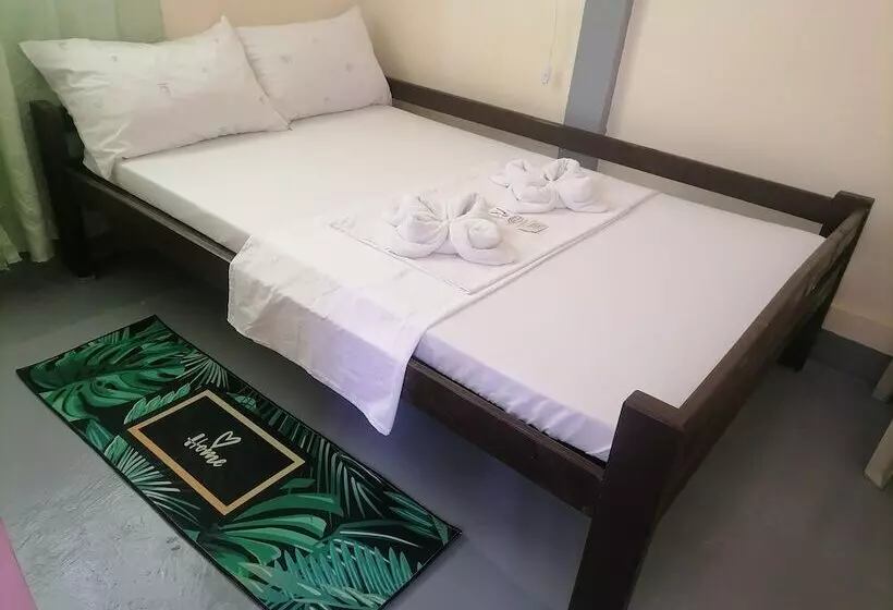پانسیون Daltans Home Stay Siargao