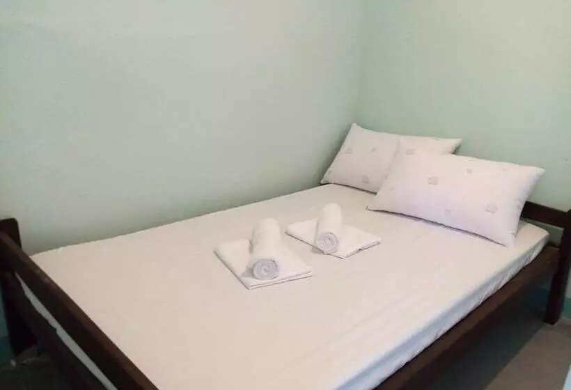 پانسیون Daltans Home Stay Siargao