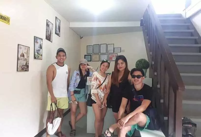 پانسیون Daltans Home Stay Siargao