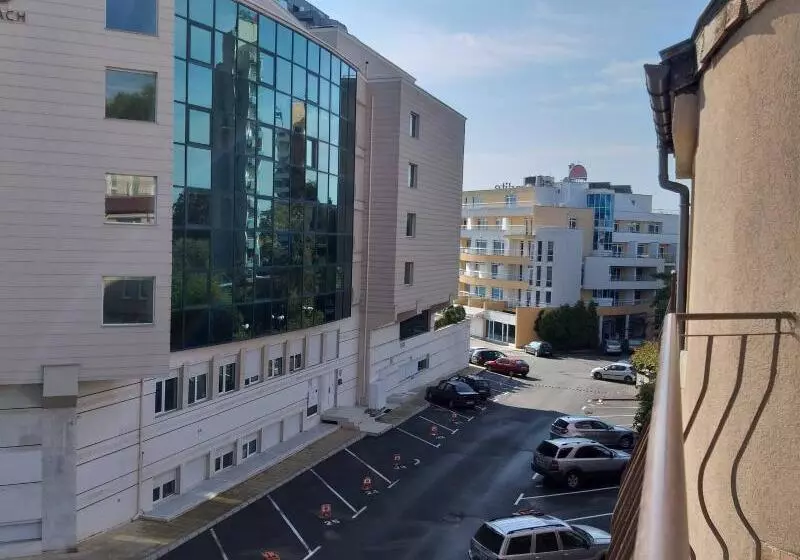 Perla Apartments