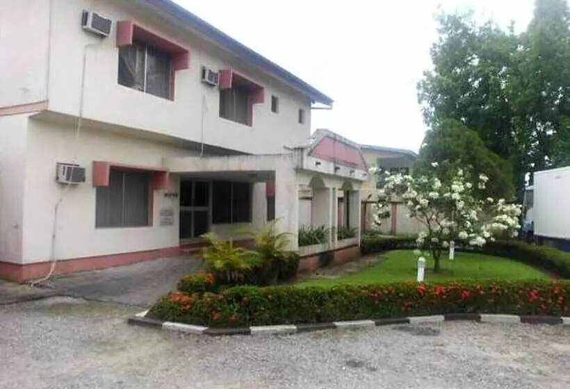 Ths Le Chateau Thelpim Hotels