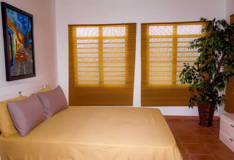 Crash Boat Aguadilla Apartments