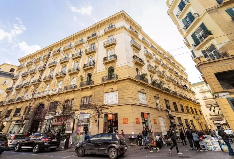 Hg Boutique Toledo, Napoli Centro, By Clapa Group