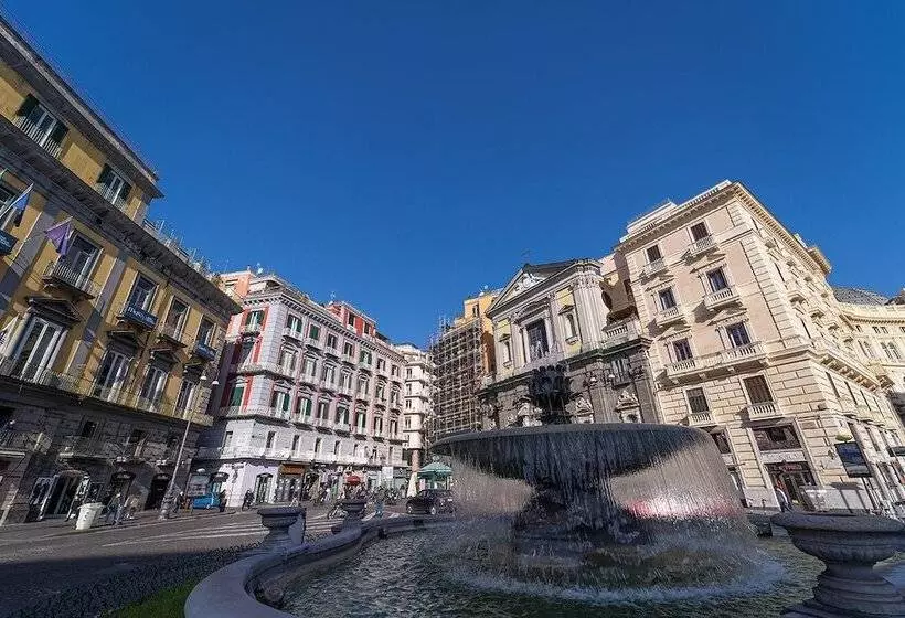 Hg Boutique Toledo, Napoli Centro, By Clapa Group