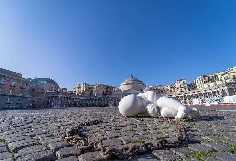 Hg Boutique Toledo, Napoli Centro, By Clapa Group