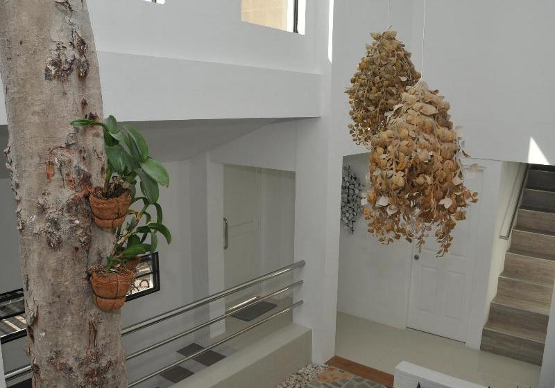 Hotell Date & Dine Resort