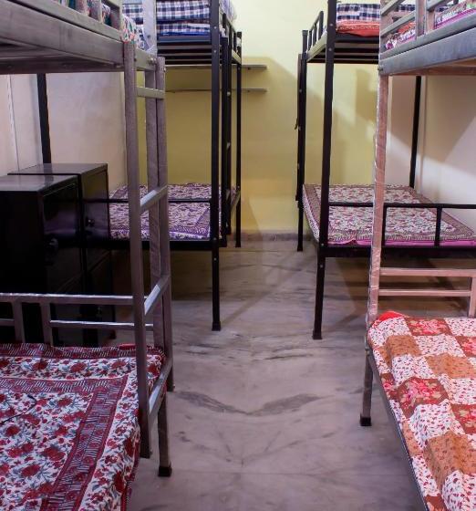 בית מלון כפרי Nanus Hostel