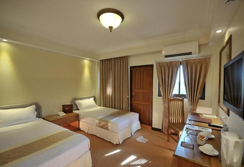 هتل Royal Golden View