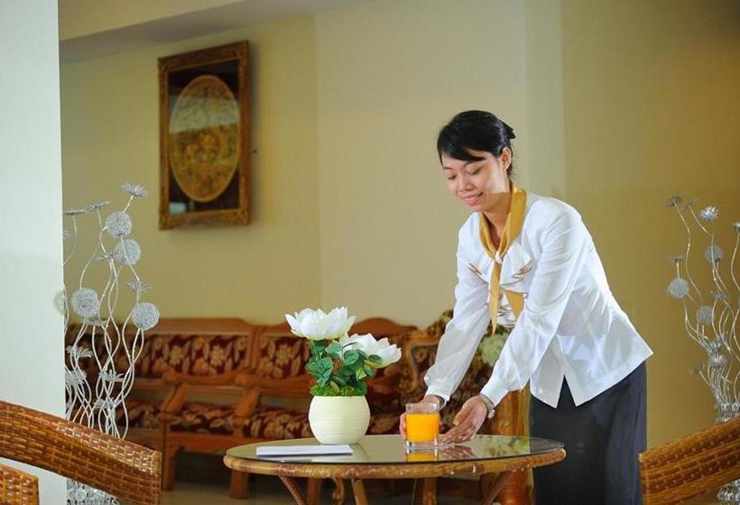 هتل Royal Golden View